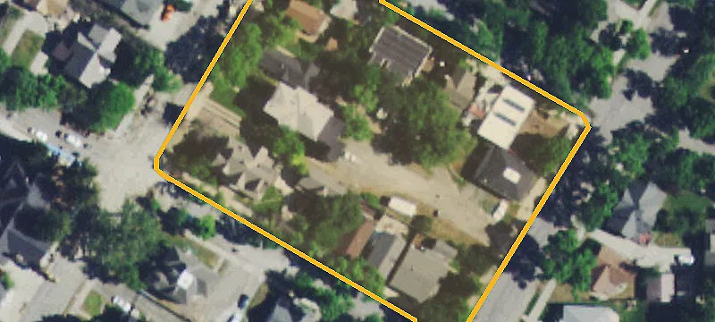 335 Rodney St