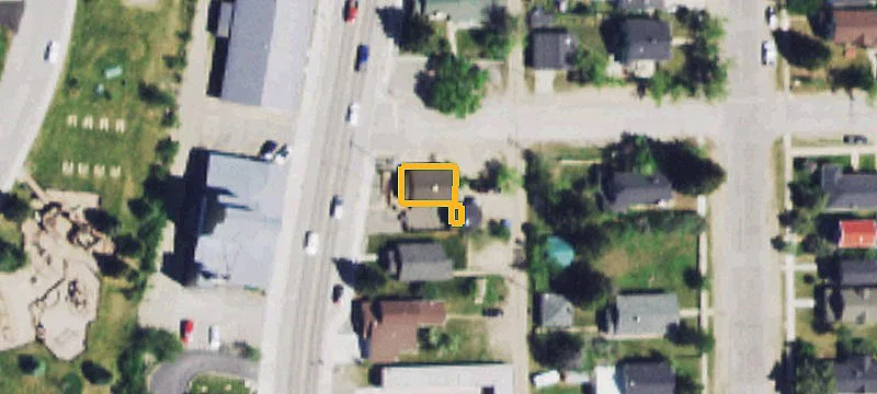 424 Broadway Ave