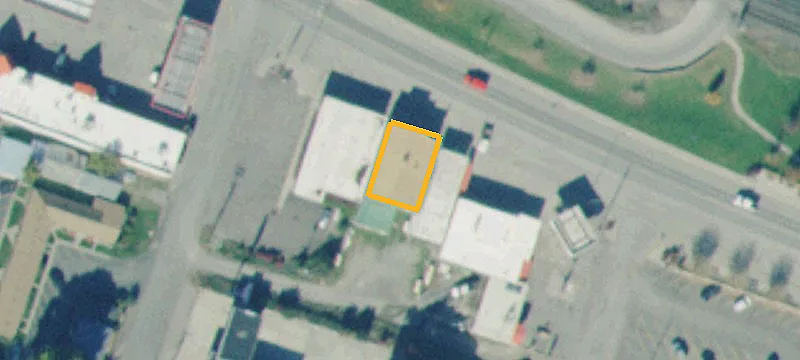 1213 Main St