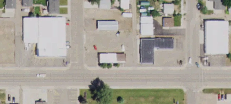 2503 Main St