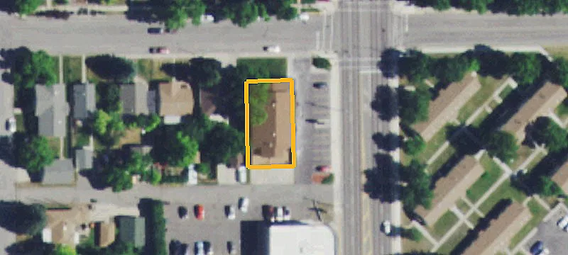 950 Montana Ave