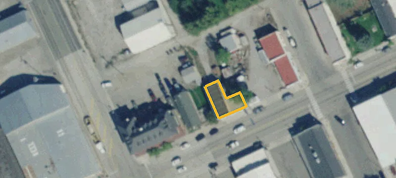 109 Broadway St
