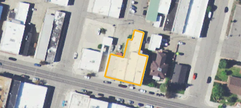 208 Park Ave