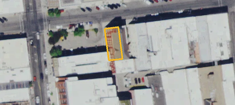 24 Broadway St