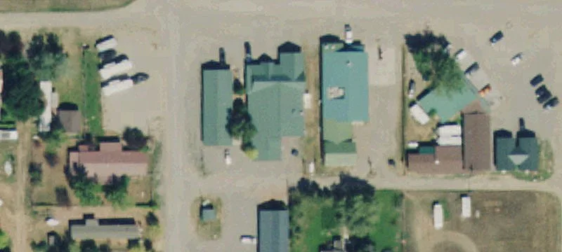 91 1st E St
