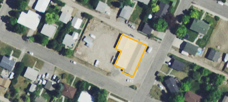 1100 Waukesha Ave