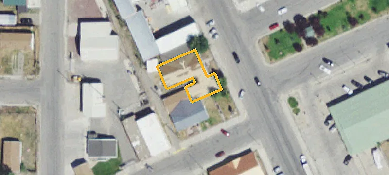 409 Piegan St