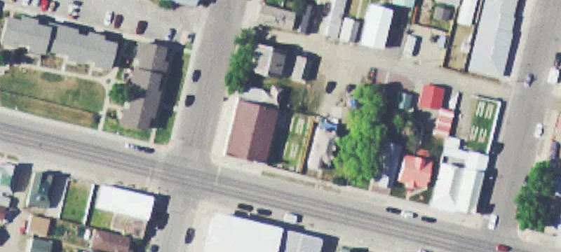 500 4th St