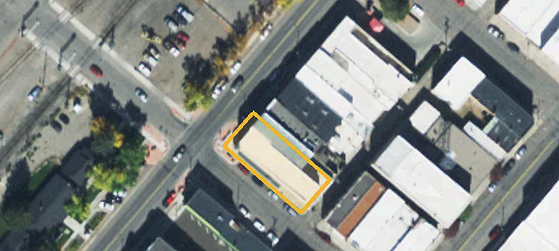 8 Montana St
