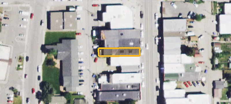 11 Broadway Ave
