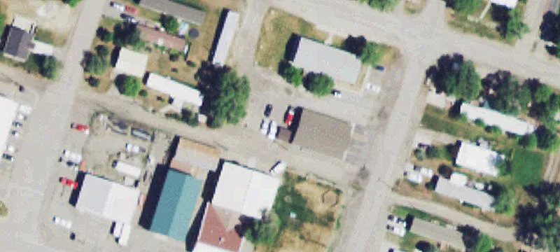 33 11th N St