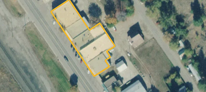 212 Railroad Ave