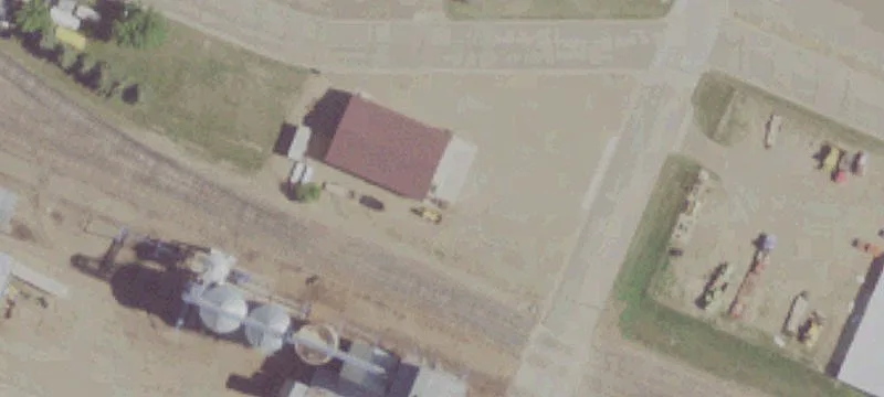 118 Railroad Ave