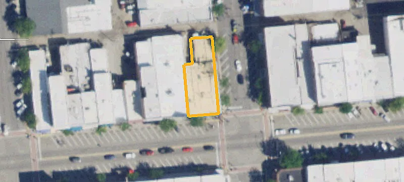 200 Main St