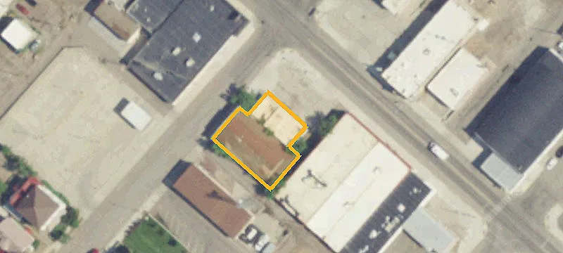 100 Main St