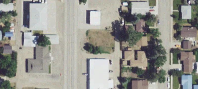 860 Oilfield Ave