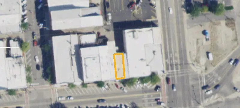110 12th W Main St