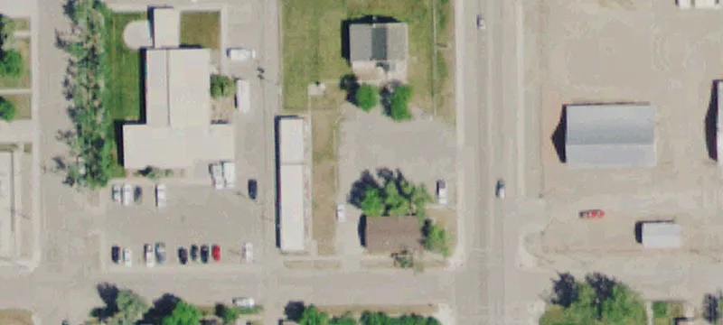812 Ctr Ave