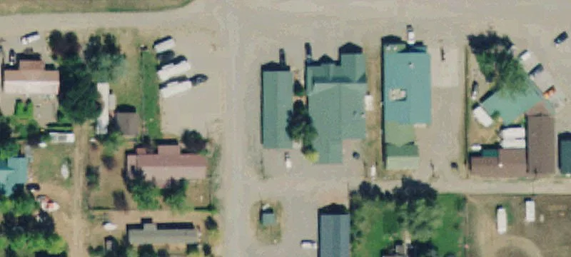 105 1st E St