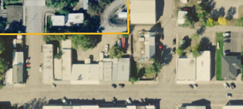206 Main St