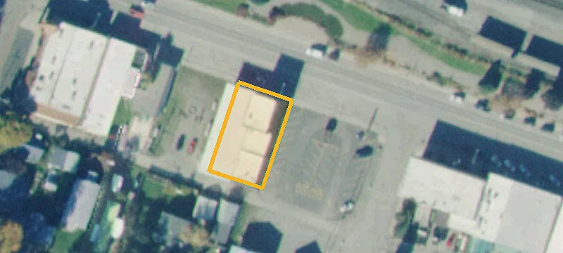 1013 Main W St