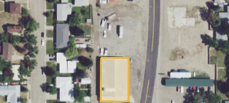 745 Oilfield Ave