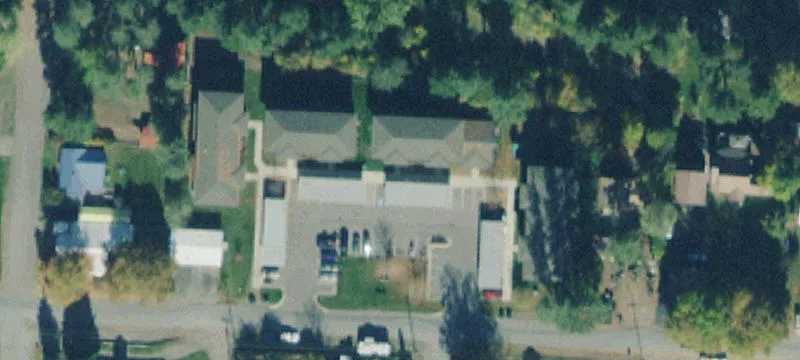 310 2nd E Ave