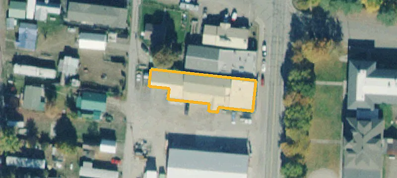 105 Riv St