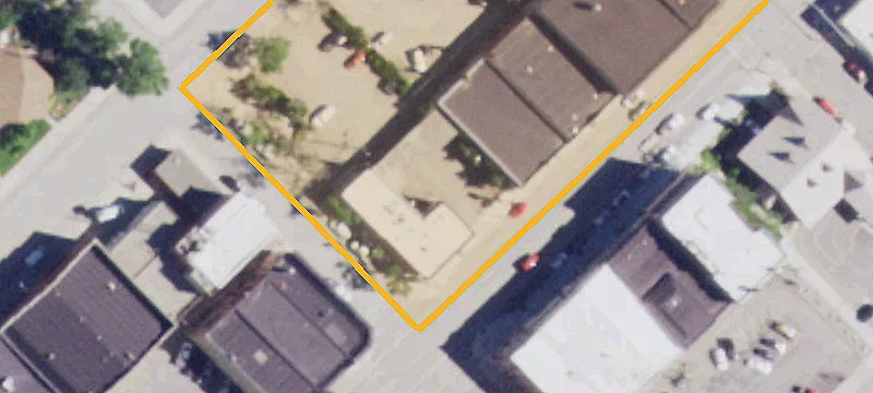 424 Main St