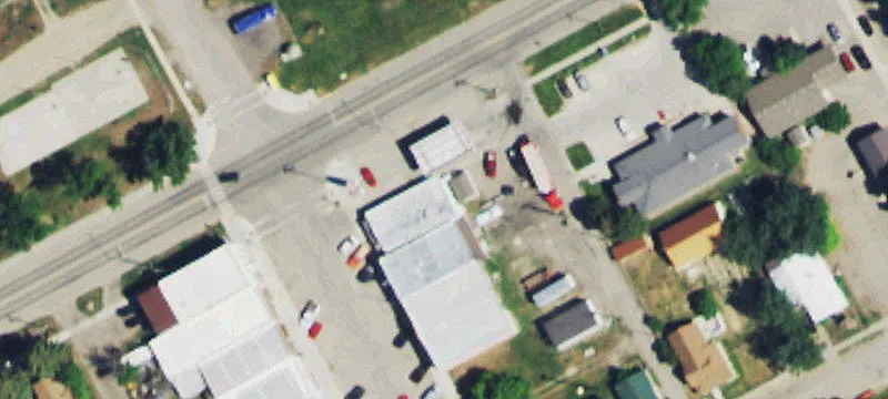 110 Frnt Ave