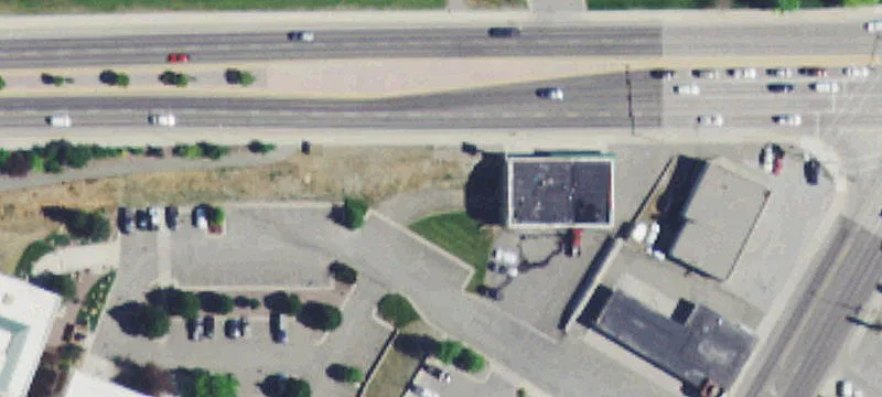 5 Lyndale Ave