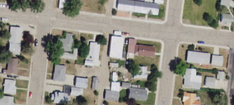 307 4th W St