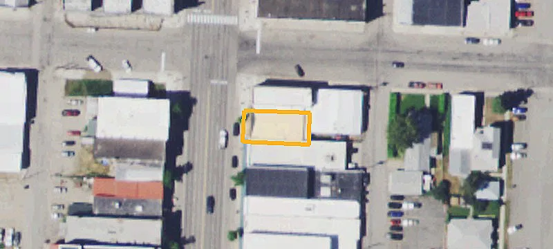 403 Main St
