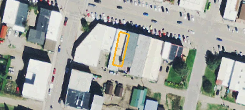 120 Broadway St