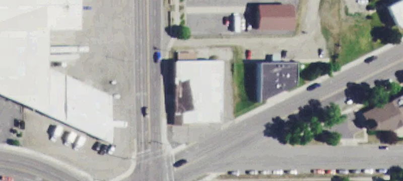 1202 Helena Ave