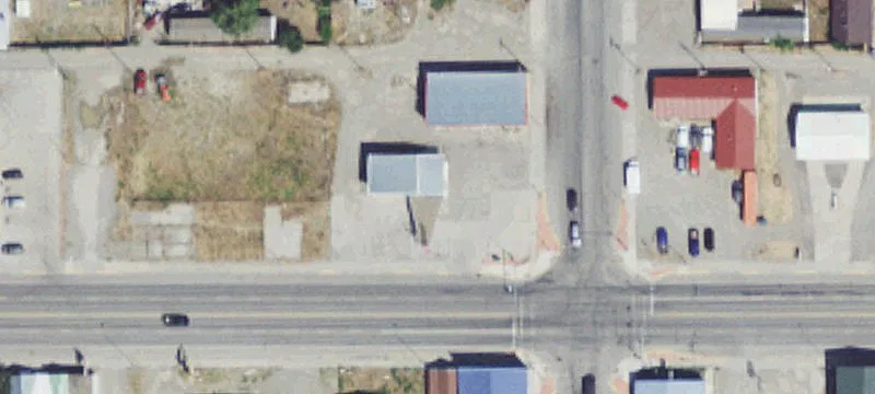 105 Central W Ave