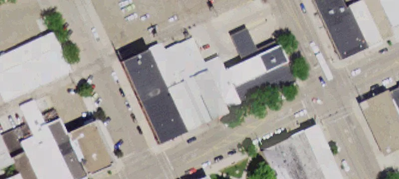 609 Main St
