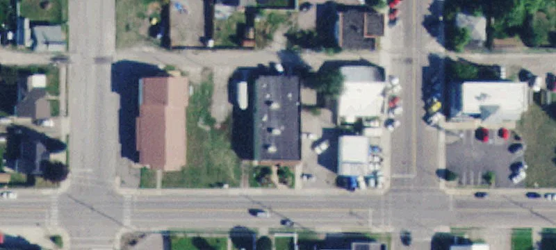 6 7th W Ave