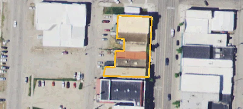410 Main St