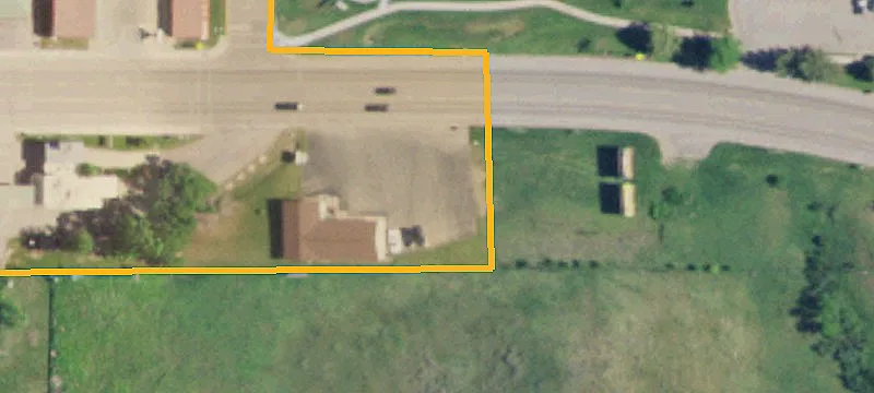 301 Main St