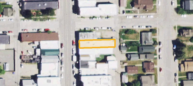 104 Broadway Ave