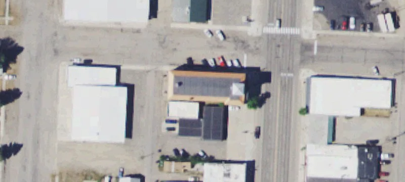 300 Main St