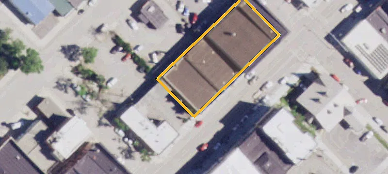 416 Main St