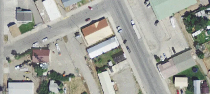 313 Piegan St