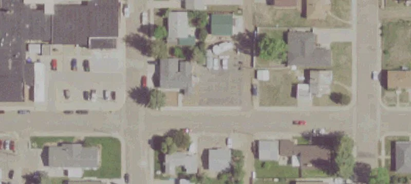 330 Laurel Ave