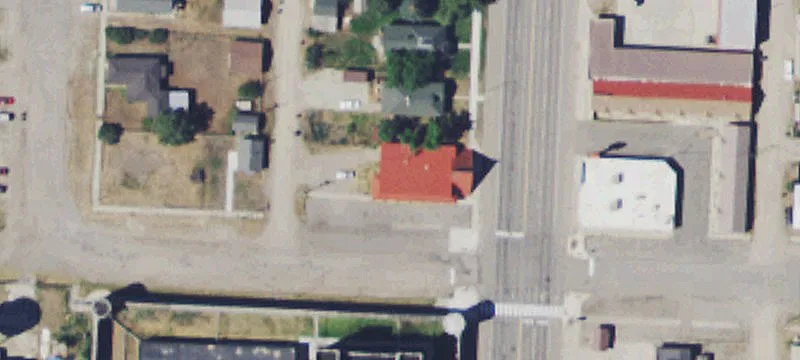 818 Main St