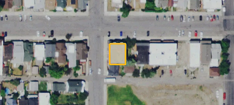 742 Galena St