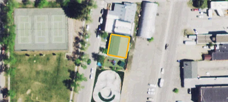 114 Villard N Ave