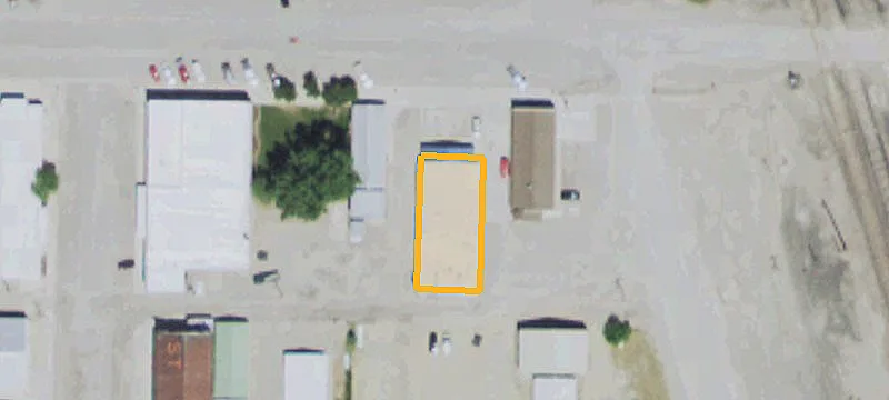 82 Central Ave
