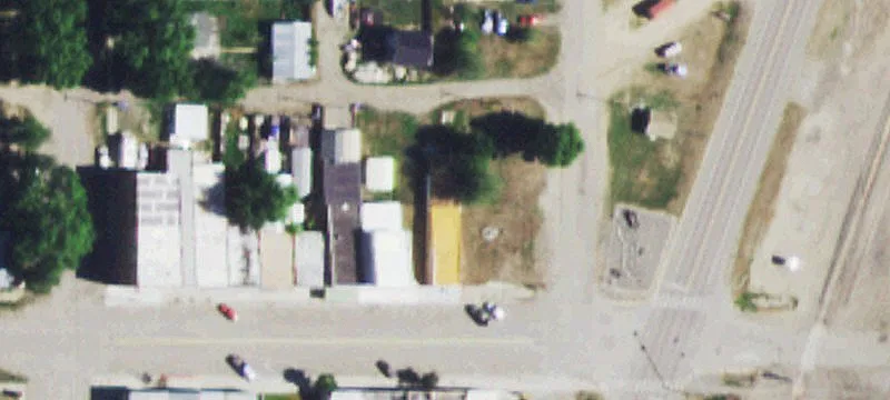 105 Riv St